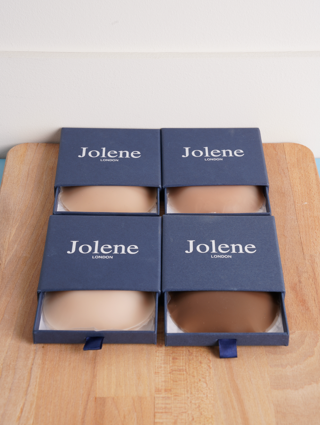 Jolene nipple covers in the 4 inclusive shades 